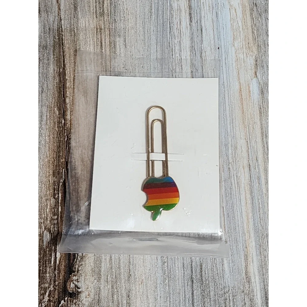 Apple MAC Vintage Apple Extra Large PIN Paperclip Original Design Super RARE